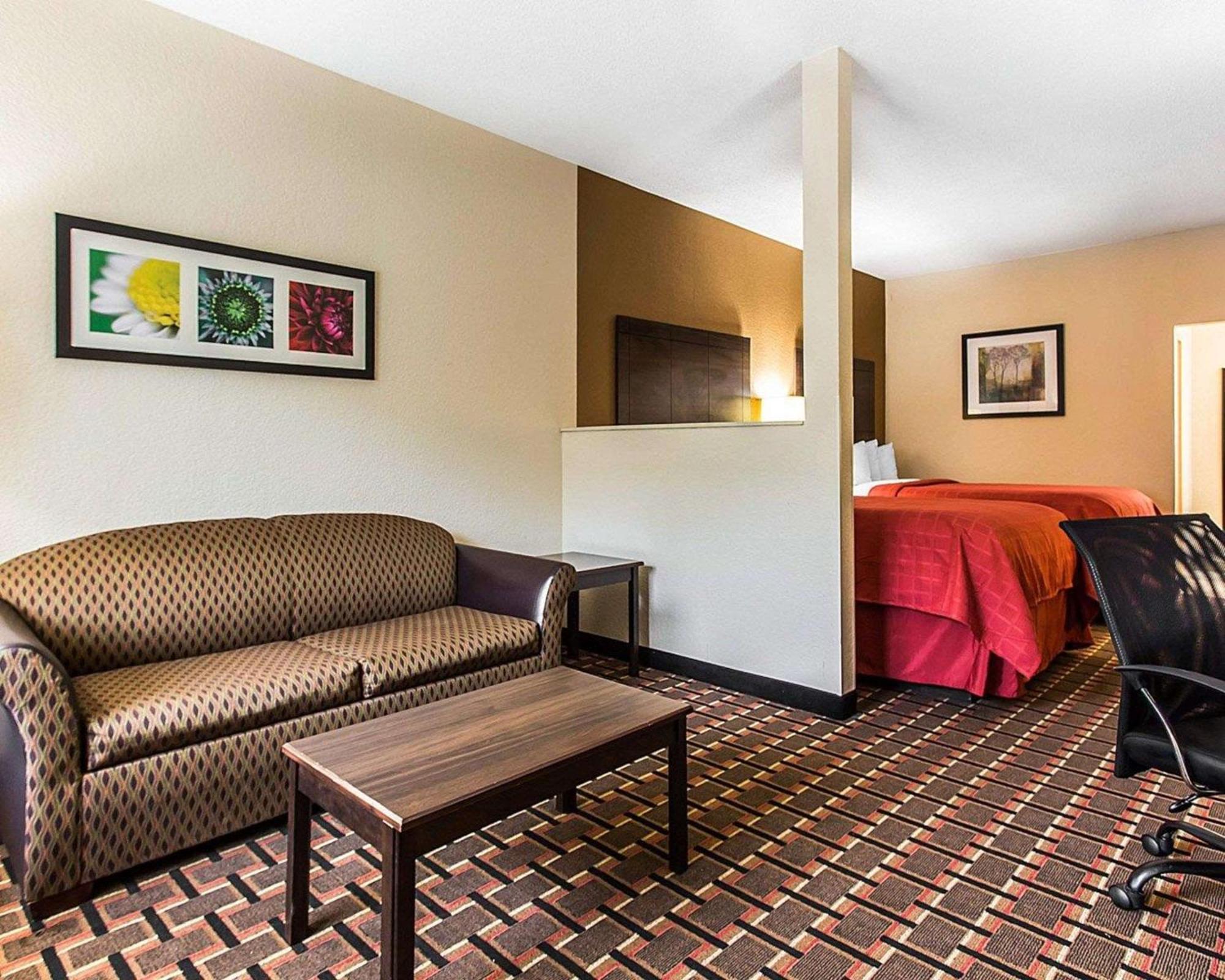 Quality Suites Hickory South Zewnętrze zdjęcie