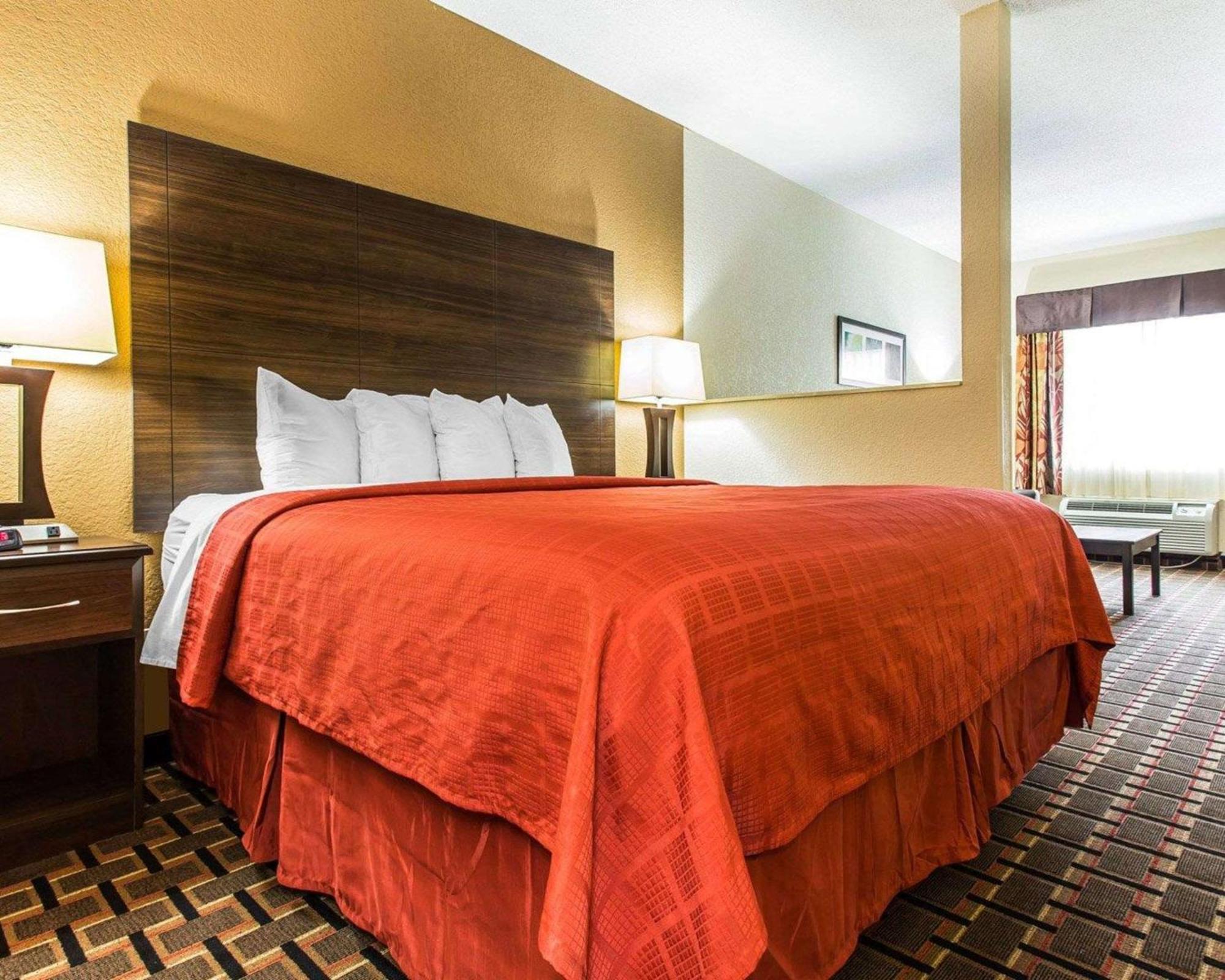 Quality Suites Hickory South Zewnętrze zdjęcie