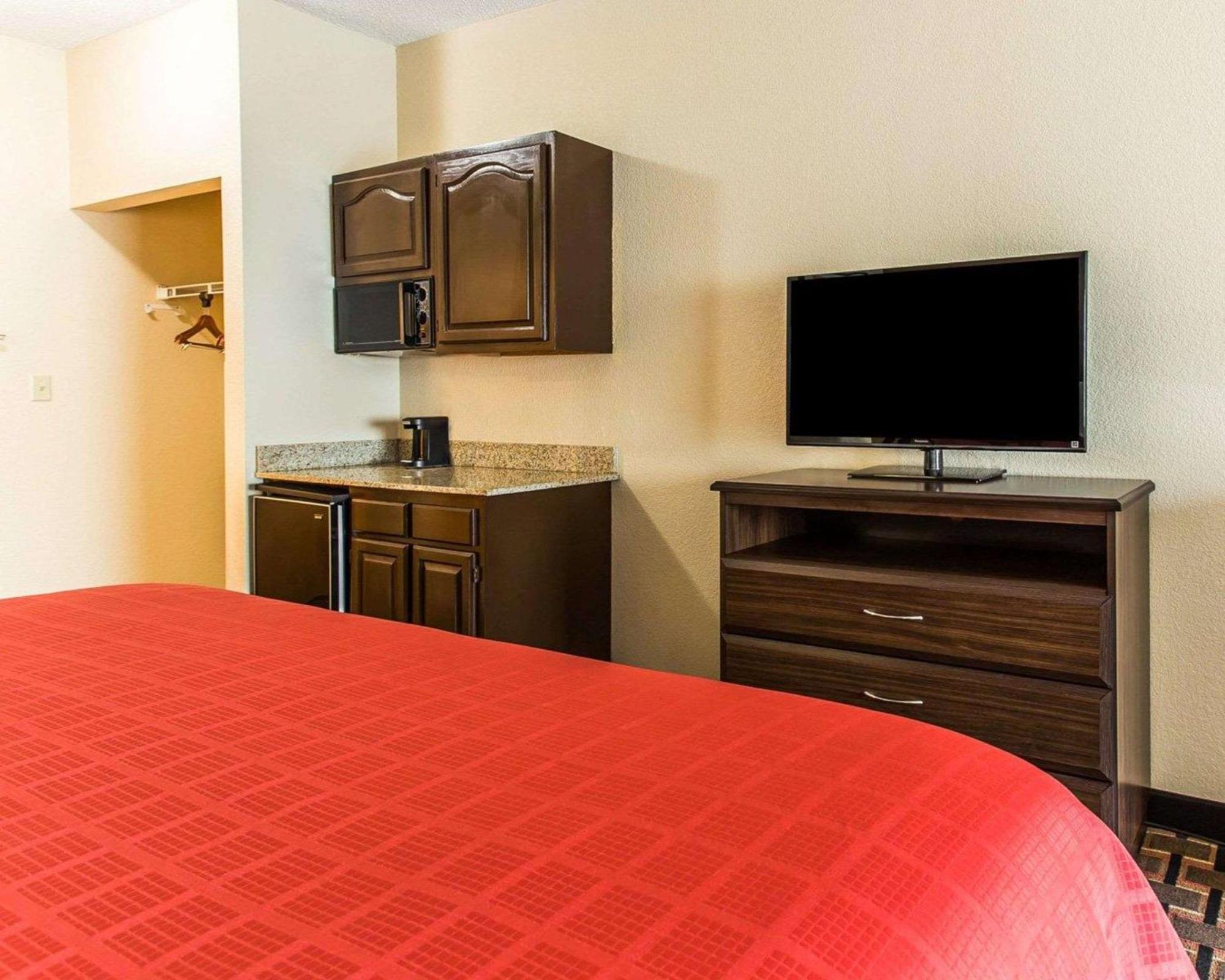 Quality Suites Hickory South Zewnętrze zdjęcie