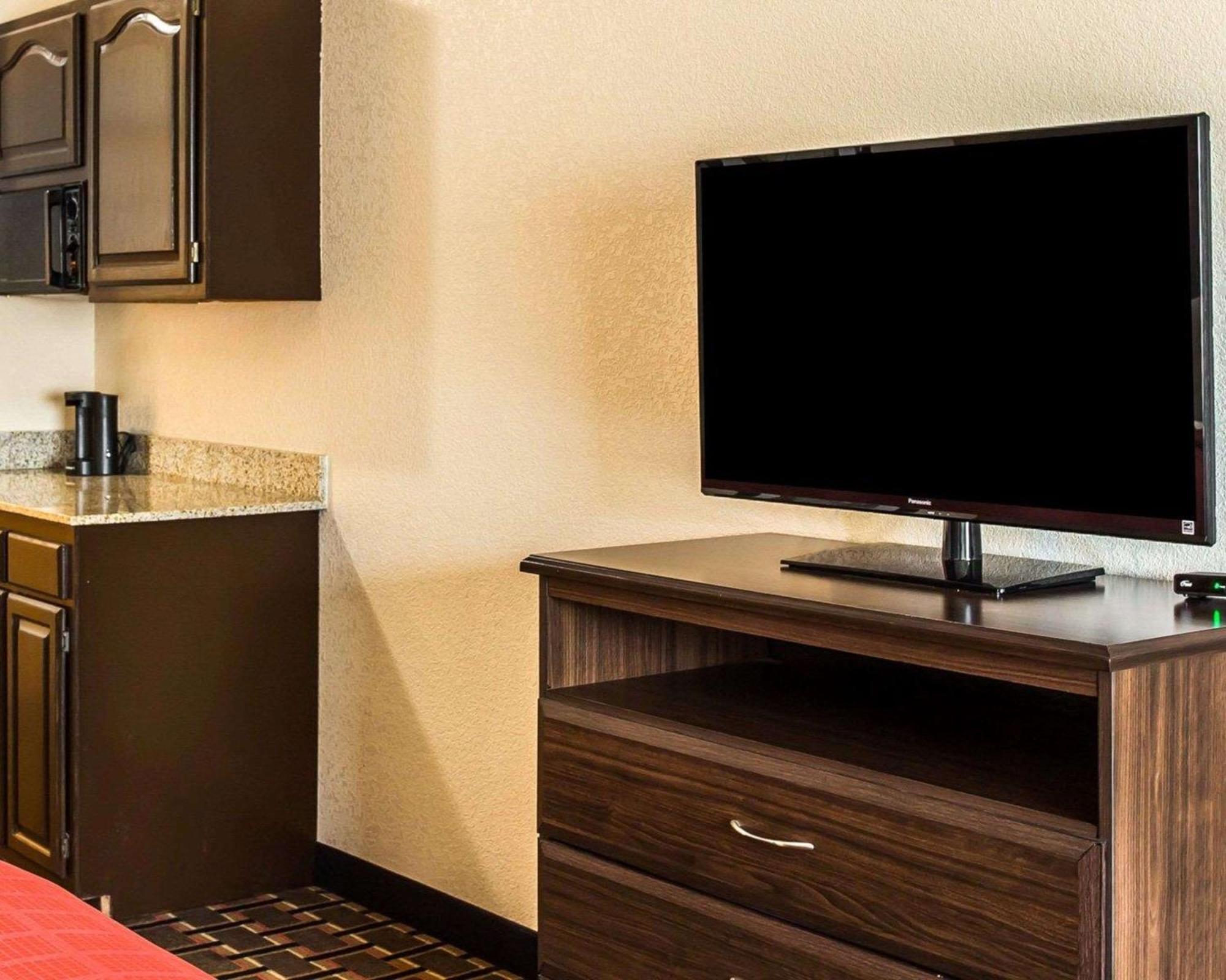 Quality Suites Hickory South Zewnętrze zdjęcie