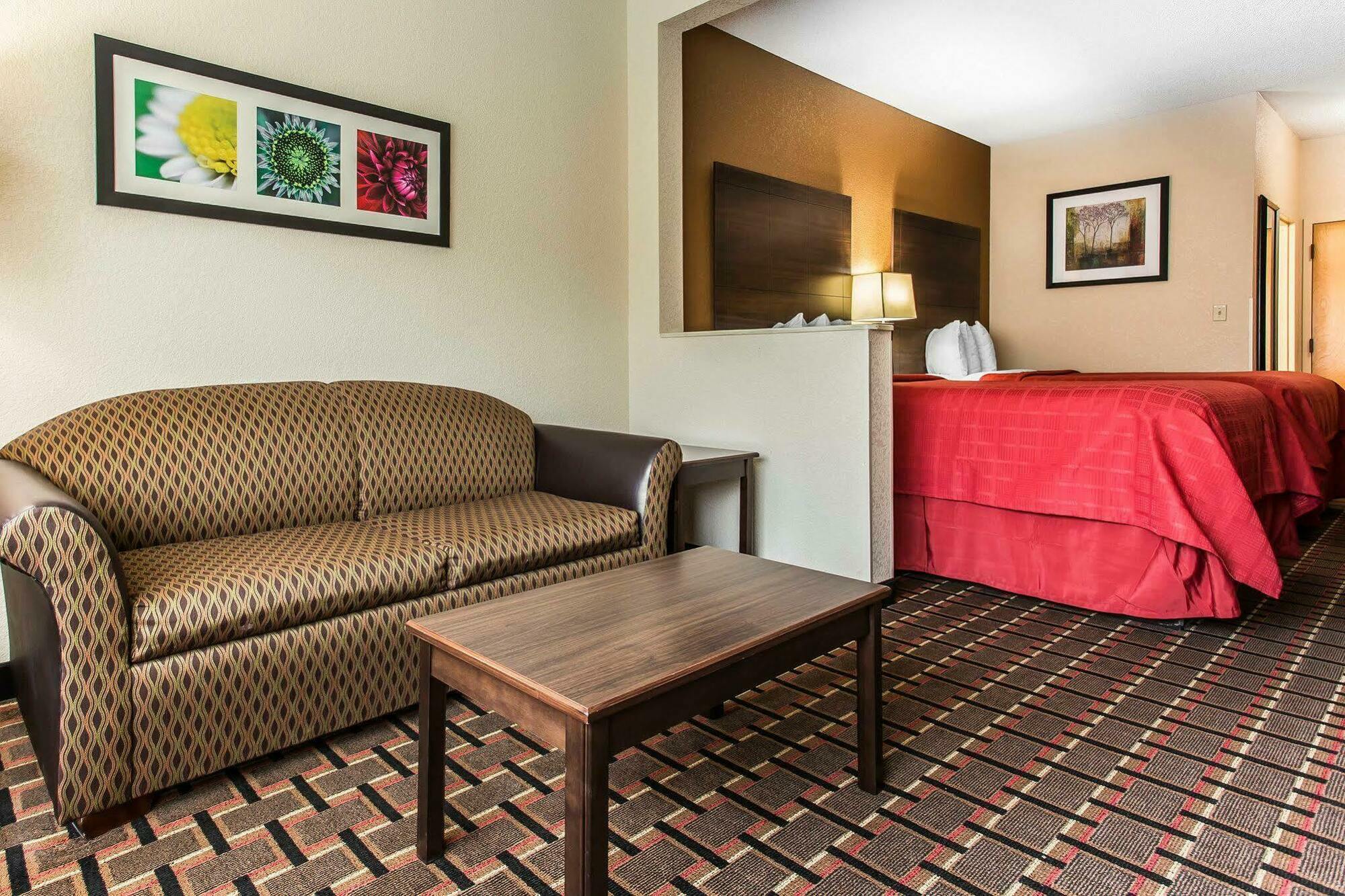 Quality Suites Hickory South Zewnętrze zdjęcie